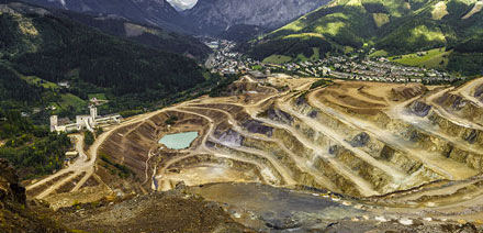 Understanding-Stakeholders-in-the-Mining-Industry