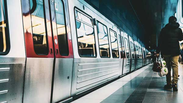 Identifying-and-Understanding-Stakeholders-in-Public-Transportation